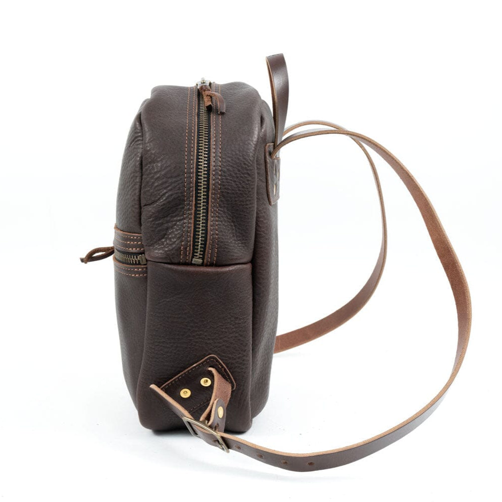 CLASSIC ZIPPERED LEATHER BACKPACK