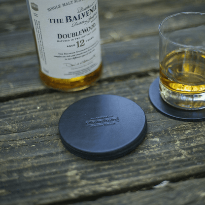 LEATHER COASTER SET