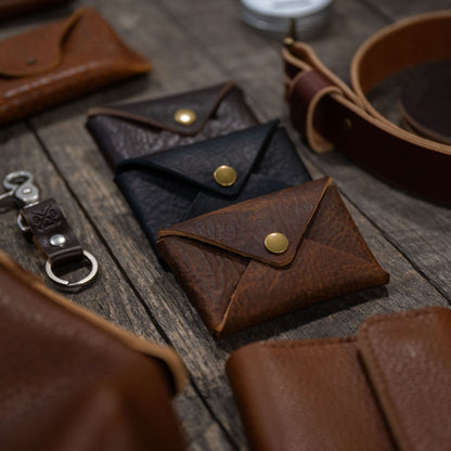 ENVELOPE SNAP LEATHER CARD WALLET