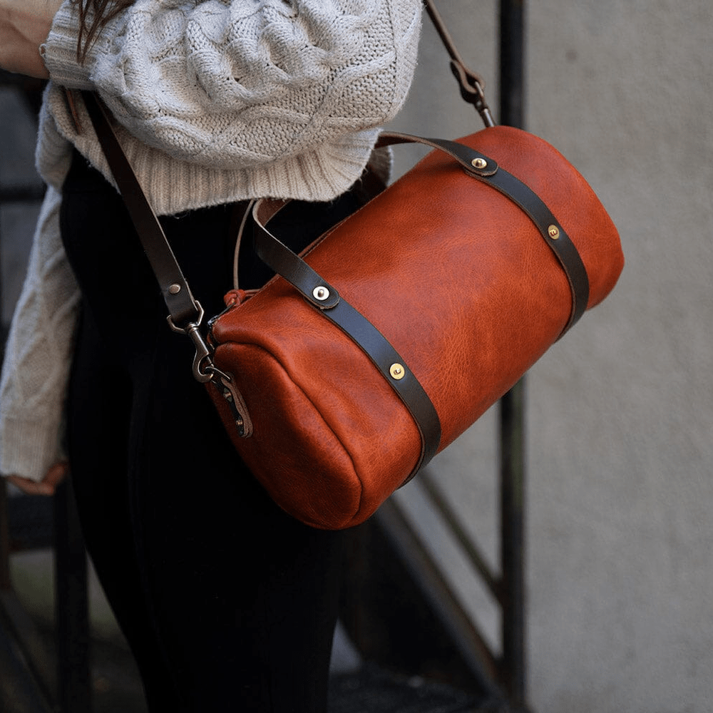 JANE LEATHER CROSSBODY - TANGERINE BISON