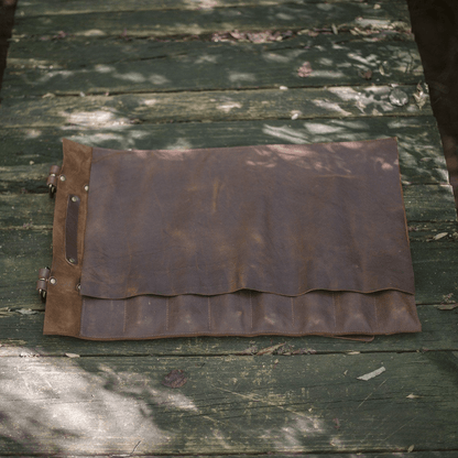 LEATHER KNIFE ROLL