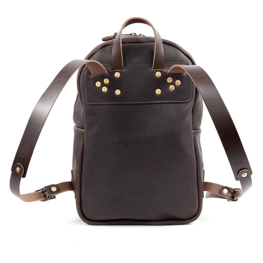 CLASSIC ZIPPERED LEATHER BACKPACK