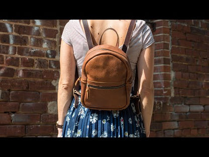 CLASSIC ZIPPERED SMALL LEATHER BACKPACK PURSE