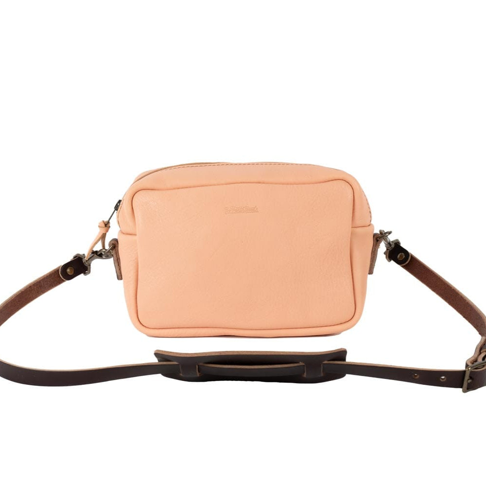 SARAH LEATHER CROSSBODY - PEACH FUZZ