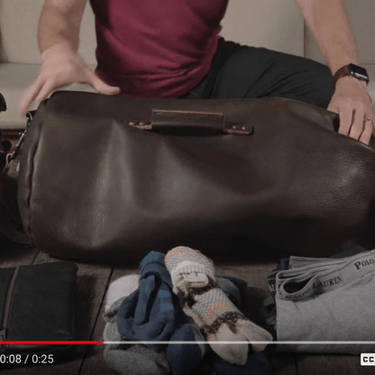 GUNNAR ZIPPERED LEATHER DUFFLE BAG - MILITARY STYLE DUFFLE BAG