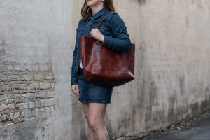 AVERY LEATHER TOTE BAG - LARGE - REDWOOD BISON