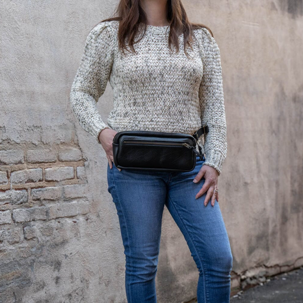 LEATHER FANNY PACK / LEATHER WAIST BAG - DELUXE - BLACK BISON