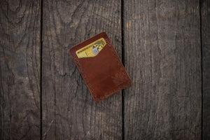 SLIM LEATHER CARD WALLET WITH MAGNETIC MONEY CLIP
