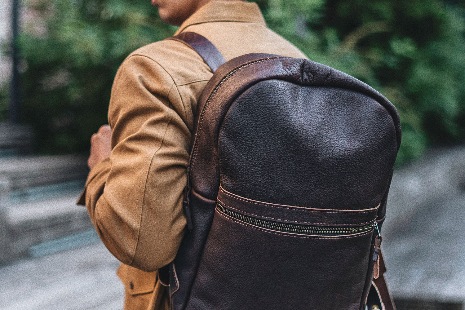 CLASSIC ZIPPERED LEATHER BACKPACK - Go Forth Goods ®