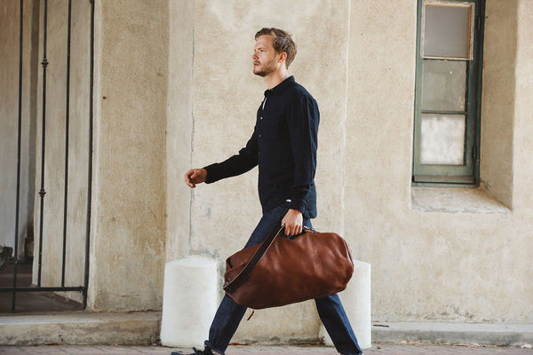 Buy Black Travel Bags for Men by National Geographic Online | Ajio.com